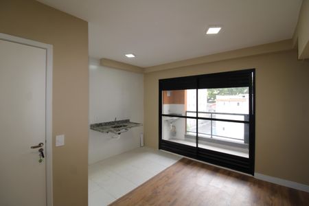 Sala / Cozinha de apartamento para alugar com 2 quartos, 48m² em Carandiru, São Paulo