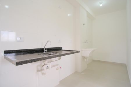 Apartamento à venda com 38m², 2 quartos e sem vagaCozinha e Área de Serviço