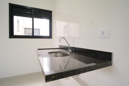 Apartamento à venda com 38m², 2 quartos e sem vagaCozinha e Área de Serviço