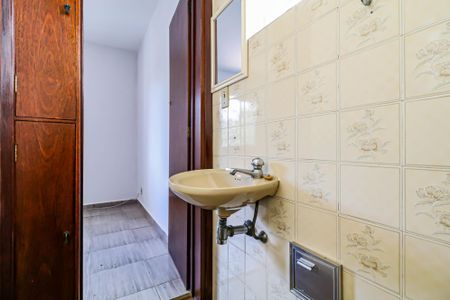 Casa para alugar com 132m², 3 quartos e 2 vagasBanheiro Suíte 