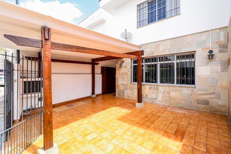 Casa para alugar com 132m², 3 quartos e 2 vagasÁrea comum