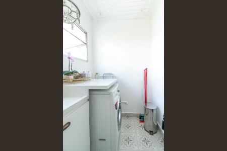 Apartamento à venda com 73m², 3 quartos e 1 vaga Apartamento à venda com 73m², 3 quartos e 1 vagaÁrea de Serviço