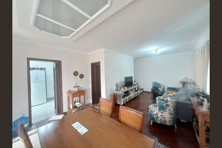 Casa à venda com 3 quartos, 140m² em Vila Bastos, Santo André