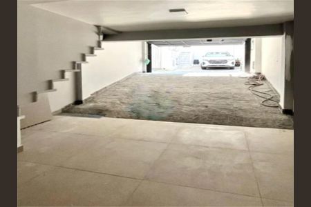 Casa à venda com 150m², 3 quartos e 2 vagas