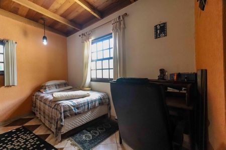 Quarto 2 de casa à venda com 4 quartos, 150m² em Jardim Rizzo, São Paulo