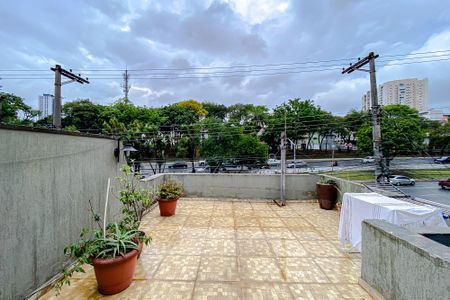 Apartamento à venda com 165m², 2 quartos e 2 vagasÁrea externa