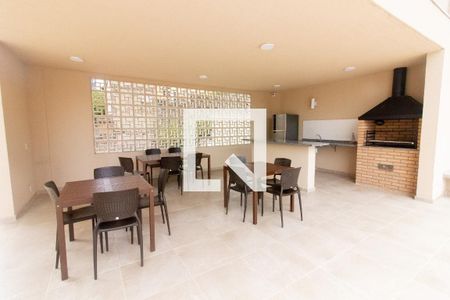 Apartamento à venda com 43m², 2 quartos e 1 vaga Apartamento à venda com 43m², 2 quartos e 1 vagaÁrea comum - Churrasqueira