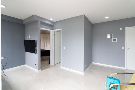 Apartamento à venda com 43m², 2 quartos e 1 vaga Apartamento à venda com 43m², 2 quartos e 1 vagaSala
