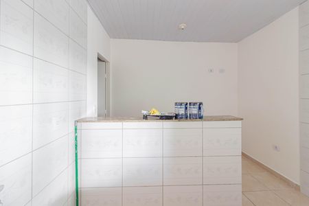 Sala/Cozinha de casa para alugar com 1 quarto, 42m² em Vila Euthalia, São Paulo