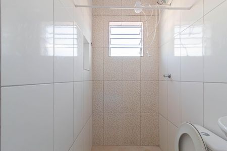 Casa para alugar com 42m², 1 quarto e sem vagaBanheiro