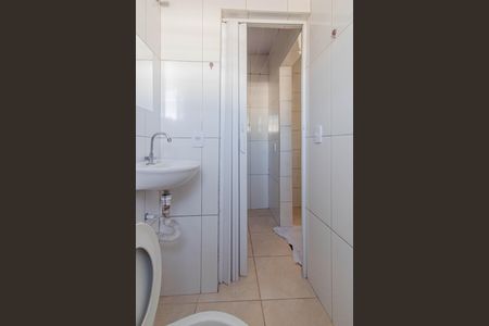 Casa para alugar com 42m², 1 quarto e sem vagaBanheiro