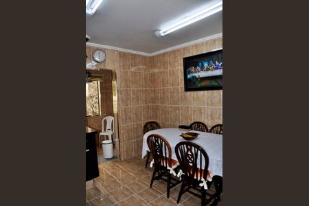 Casa para alugar com 235m², 3 quartos e 2 vagasCozinha