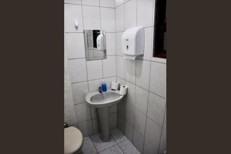 Casa para alugar com 235m², 3 quartos e 2 vagasBanheiro da Garagem