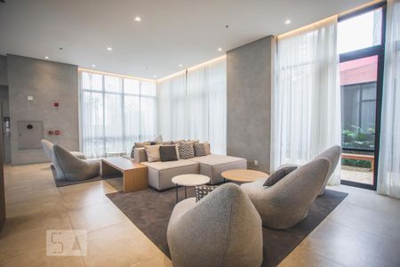 Apartamento à venda com 34m², 1 quarto e 1 vaga Apartamento à venda com 34m², 1 quarto e 1 vagaHall social