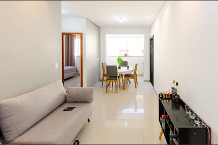 Sala de apartamento à venda com 2 quartos, 60m² em Jardim América, Belo Horizonte