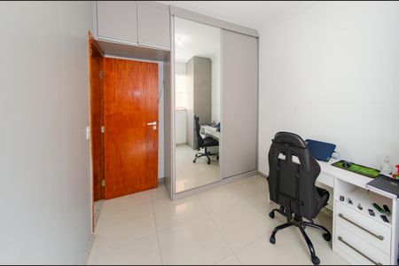 Apartamento à venda com 60m², 2 quartos e 1 vaga Apartamento à venda com 60m², 2 quartos e 1 vagaQuarto 1