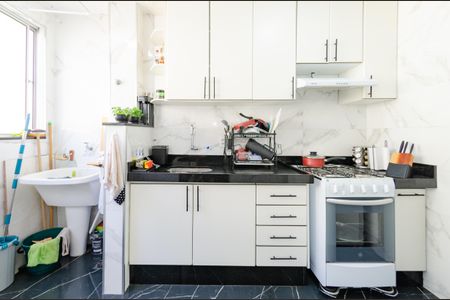 Apartamento à venda com 60m², 2 quartos e 1 vaga Apartamento à venda com 60m², 2 quartos e 1 vagaCozinha