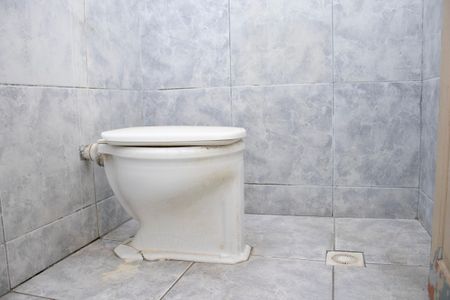 Casa à venda com 128m², 5 quartos e 1 vagaÁrea de Serviço