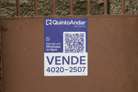 Casa à venda com 128m², 5 quartos e 1 vagainstalação de placa