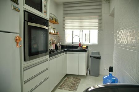 Apartamento à venda com 115m², 3 quartos e 2 vagasCozinha 2 