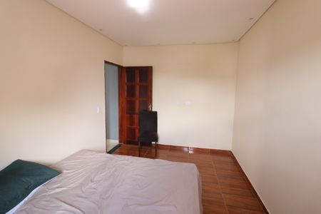 Quarto de casa para alugar com 1 quarto, 80m² em Pestana, Osasco