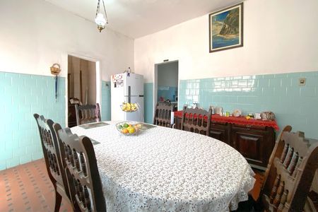 Casa para alugar com 400m², 4 quartos e 2 vagas Casa para alugar com 400m², 4 quartos e 2 vagasSala de jantar