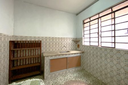 Casa para alugar com 400m², 4 quartos e 2 vagas Casa para alugar com 400m², 4 quartos e 2 vagasQuarto 4