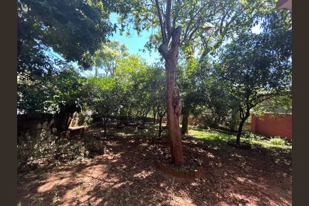 Casa à venda com 163m², 3 quartos e 2 vagas Casa à venda com 163m², 3 quartos e 2 vagasPátio