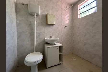 Casa à venda com 163m², 3 quartos e 2 vagas Casa à venda com 163m², 3 quartos e 2 vagasBanheiro Suíte