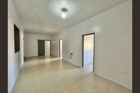 Casa à venda com 163m², 3 quartos e 2 vagas Casa à venda com 163m², 3 quartos e 2 vagasSala