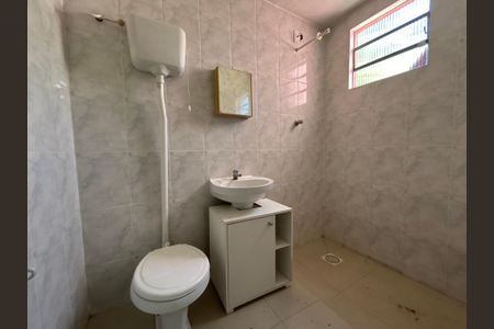 Casa à venda com 163m², 3 quartos e 2 vagas Casa à venda com 163m², 3 quartos e 2 vagasBanheiro Suíte