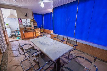 Apartamento à venda com 224m², 5 quartos e 3 vagasespaço gourmet