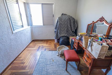 Apartamento à venda com 224m², 5 quartos e 3 vagasquarto 2