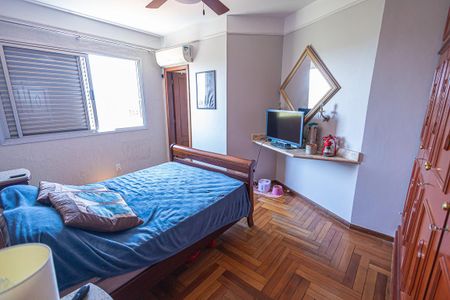 Apartamento à venda com 224m², 5 quartos e 3 vagasquarto 1 / suite