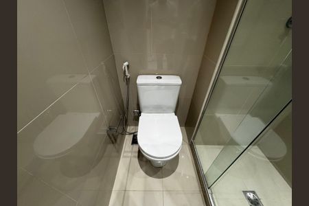 Apartamento à venda com 192m², 4 quartos e 3 vagas Apartamento à venda com 192m², 4 quartos e 3 vagasSuíte 4 - Banheiro