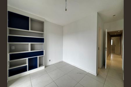 Apartamento à venda com 192m², 4 quartos e 3 vagas Apartamento à venda com 192m², 4 quartos e 3 vagasSuíte 4