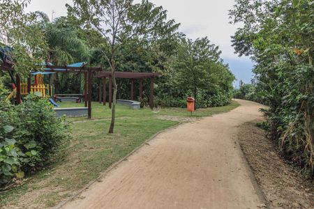 Apartamento à venda com 192m², 4 quartos e 3 vagas Apartamento à venda com 192m², 4 quartos e 3 vagasBosque