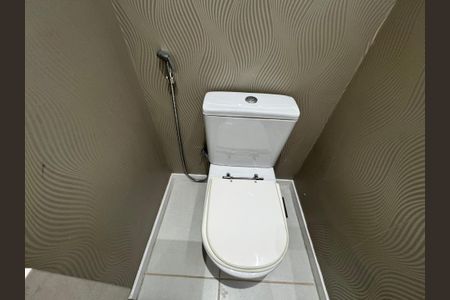 Apartamento à venda com 192m², 4 quartos e 3 vagas Apartamento à venda com 192m², 4 quartos e 3 vagasLavabo