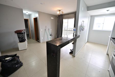 Sala de apartamento para alugar com 2 quartos, 33m² em Setor Garavelo, Goiânia