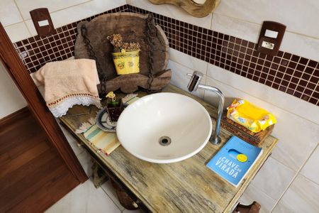 Apartamento à venda com 84m², 2 quartos e 1 vaga Apartamento à venda com 84m², 2 quartos e 1 vagaBanheiro Social