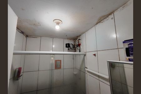 Apartamento à venda com 40m², 2 quartos e sem vaga Apartamento à venda com 40m², 2 quartos e sem vagaBanheiro social