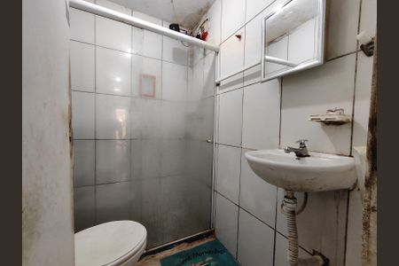 Apartamento à venda com 40m², 2 quartos e sem vaga Apartamento à venda com 40m², 2 quartos e sem vagaBanheiro social