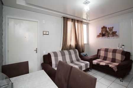 Sala de apartamento para alugar com 2 quartos, 50m² em Vila Alzira, Guarulhos