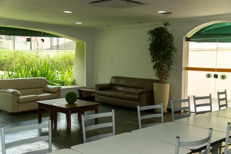 Apartamento à venda com 86m², 2 quartos e 1 vaga Apartamento à venda com 86m², 2 quartos e 1 vagaSalão de Festas