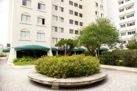 Apartamento à venda com 86m², 2 quartos e 1 vaga Apartamento à venda com 86m², 2 quartos e 1 vagaÁrea comum