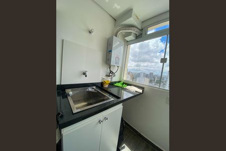 Apartamento à venda com 86m², 2 quartos e 1 vaga Apartamento à venda com 86m², 2 quartos e 1 vagaCozinha e Área de Serviço