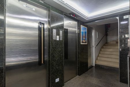 Apartamento à venda com 40m², 1 quarto e sem vagaÁrea comum - Elevadores