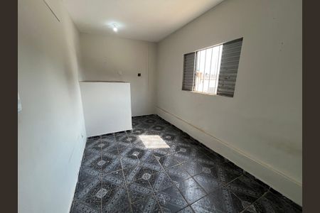 Quarto de apartamento para alugar com 1 quarto, 60m² em Ceilândia Norte (ceilândia), Brasília