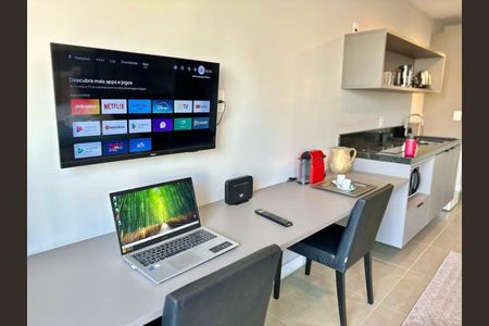 Quarto  de apartamento para alugar com 1 quarto, 24m² em Auxiliadora, Porto Alegre