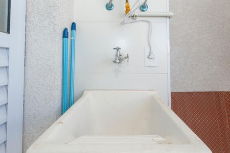 Apartamento para alugar com 42m², 2 quartos e 1 vagaÁrea de Serviço